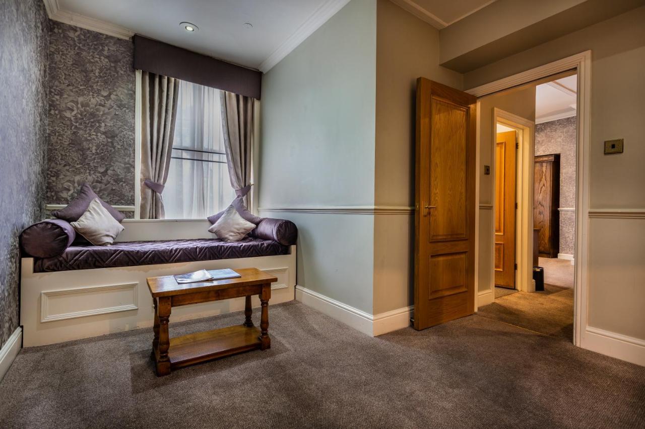 The Swan Hotel, Stafford, Staffordshire Екстер'єр фото